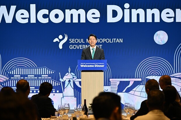 오세훈 서울시장, 24일 2025 서...