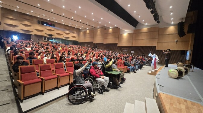 (재)논산문화관광재단, 논산아트센터 ...