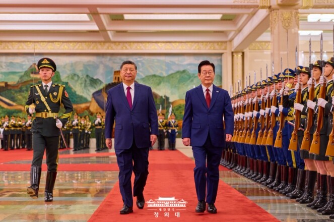 이재명 대통령, 시진핑 주석과 정상회...