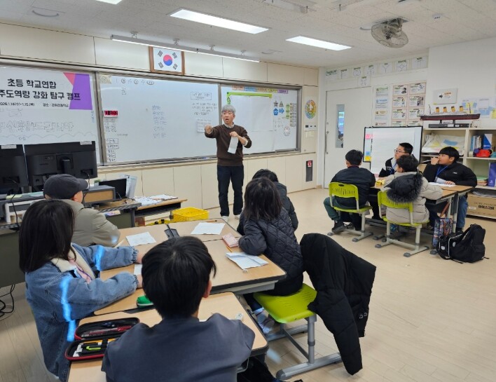 대구군위교육지원청, 거점학교 중심 교...